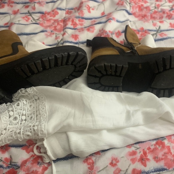 Lucky Brand Brown and Black Women's Boots - Picture 6 of 6